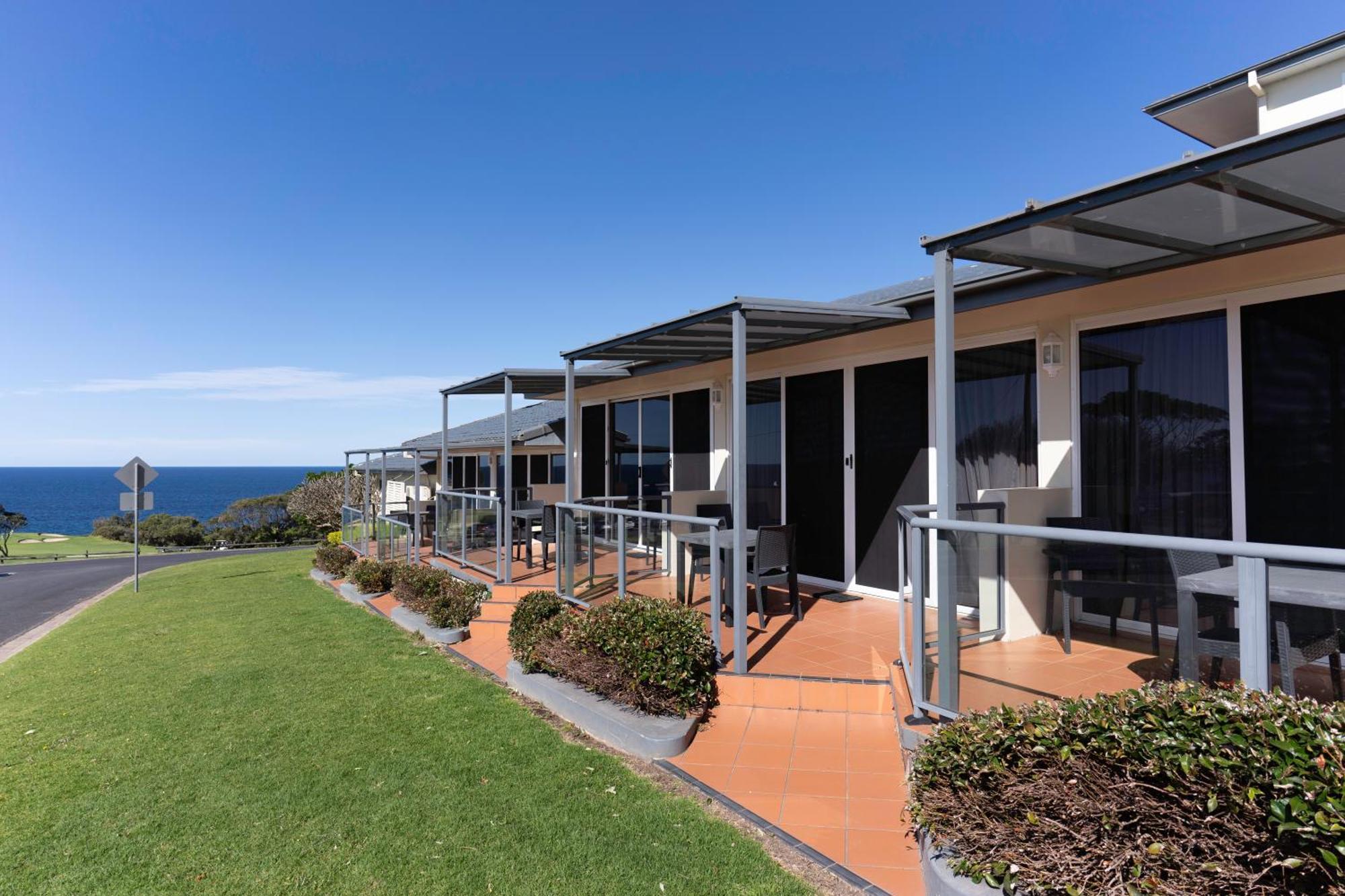 Amooran Oceanside Apartments&Motel Narooma Buitenkant foto
