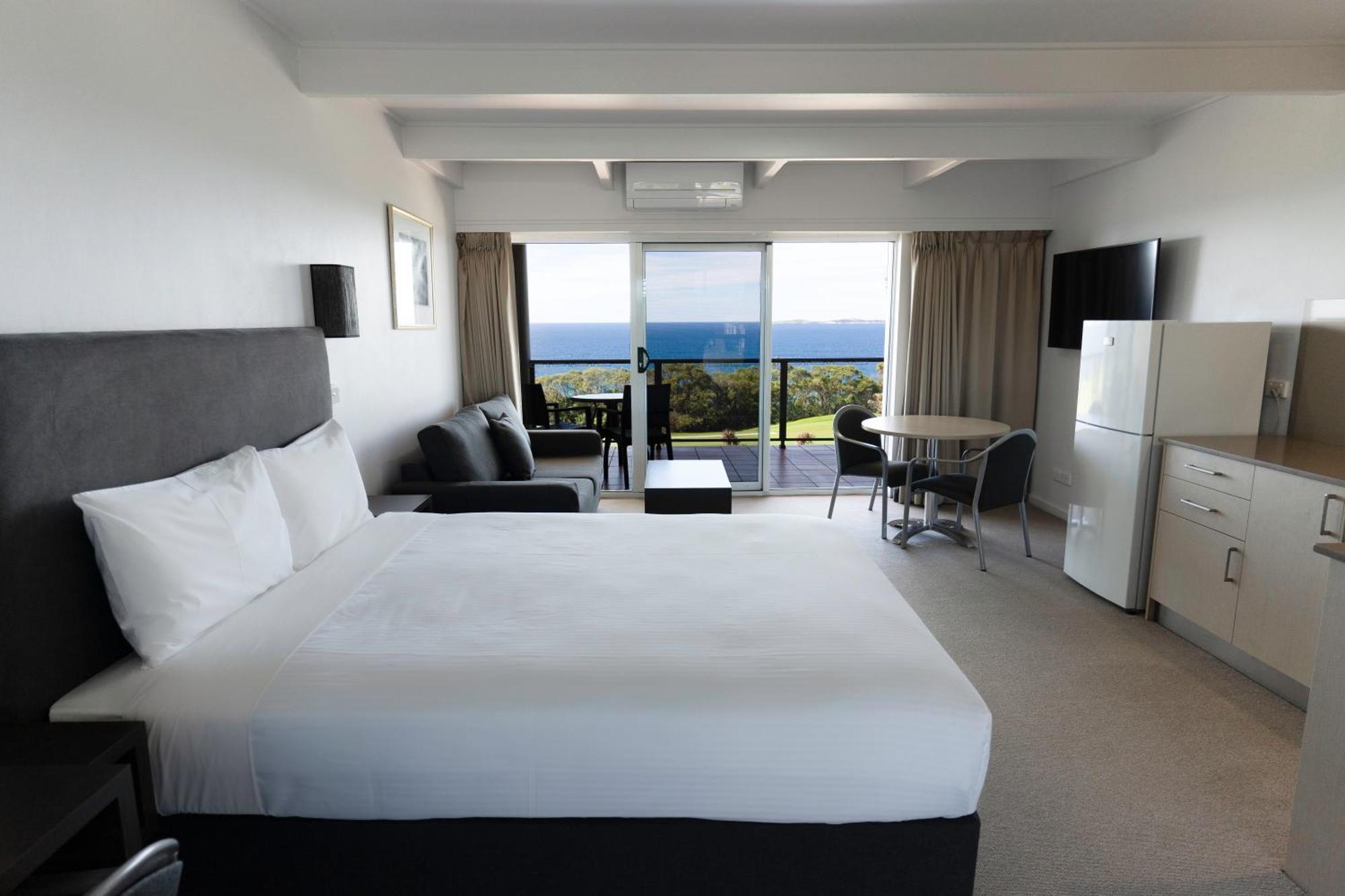 Amooran Oceanside Apartments&Motel Narooma Buitenkant foto