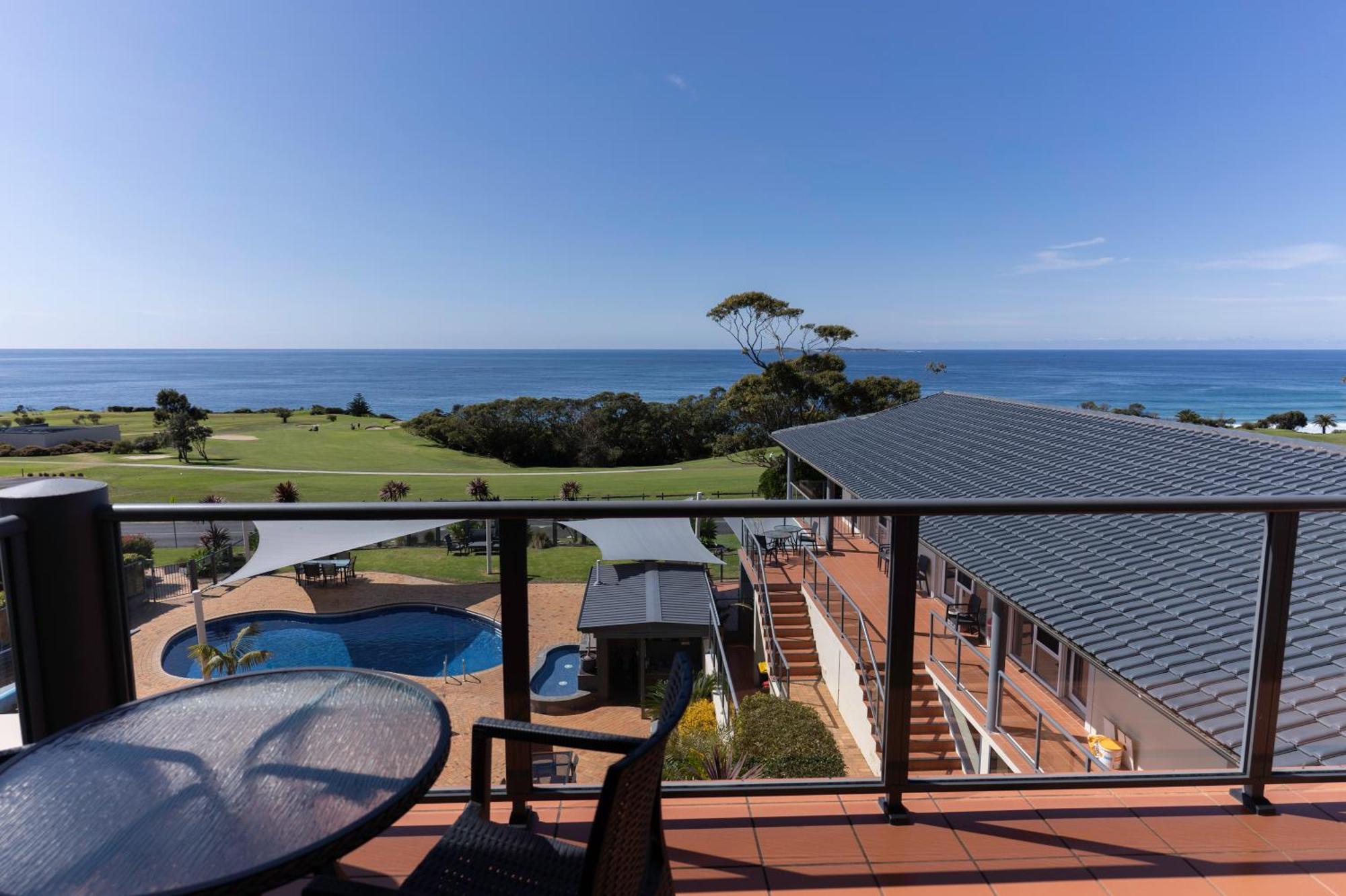 Amooran Oceanside Apartments&Motel Narooma Buitenkant foto