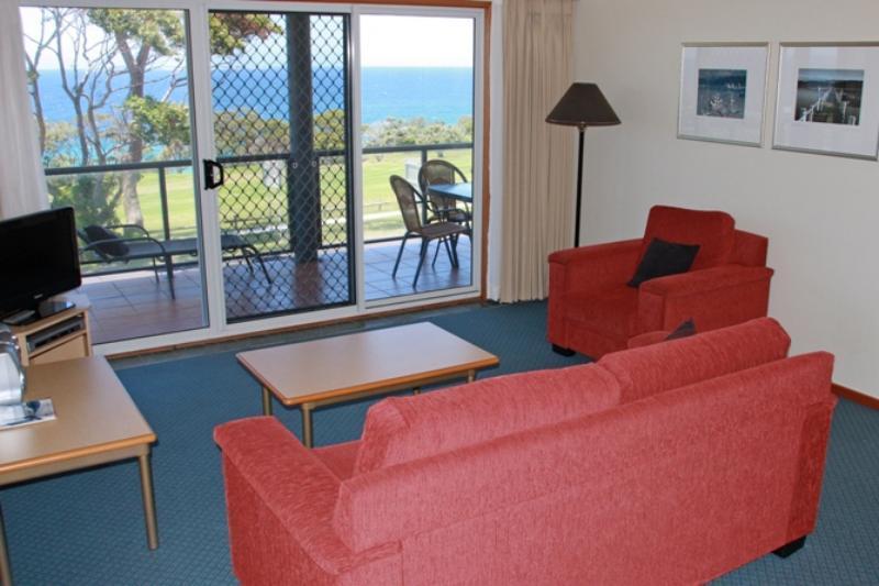 Amooran Oceanside Apartments&Motel Narooma Buitenkant foto