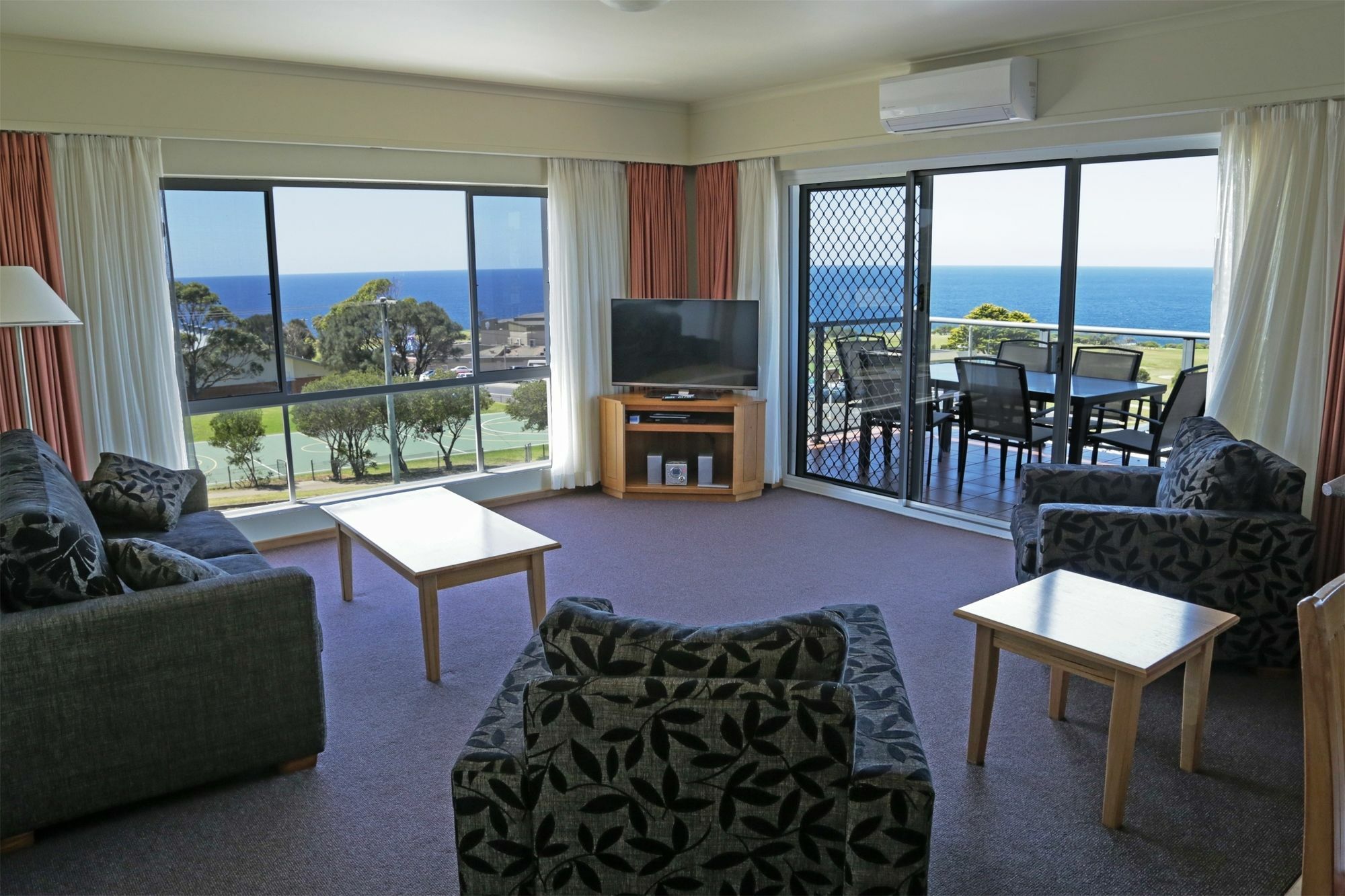 Amooran Oceanside Apartments&Motel Narooma Buitenkant foto