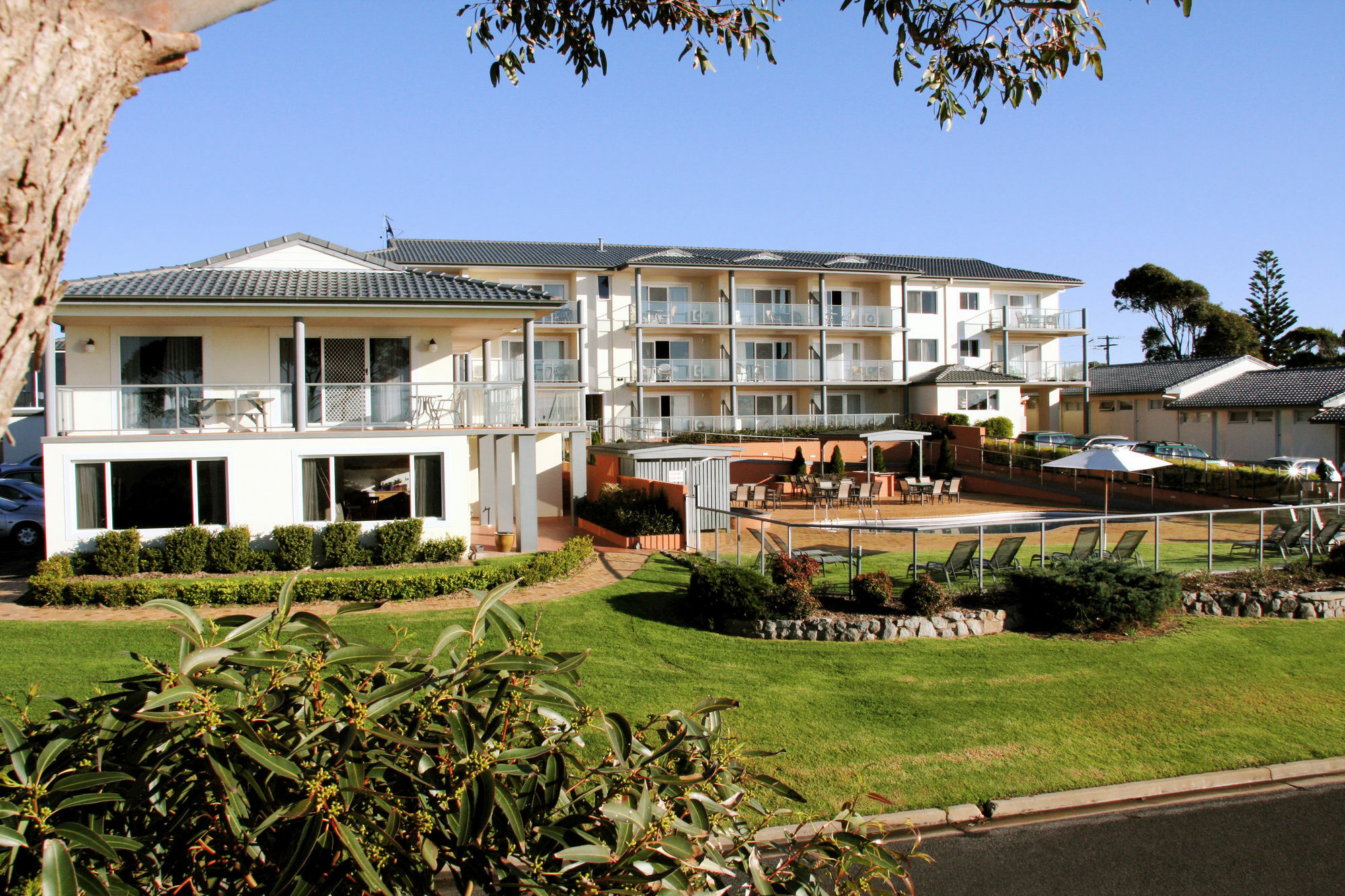 Amooran Oceanside Apartments&Motel Narooma Buitenkant foto